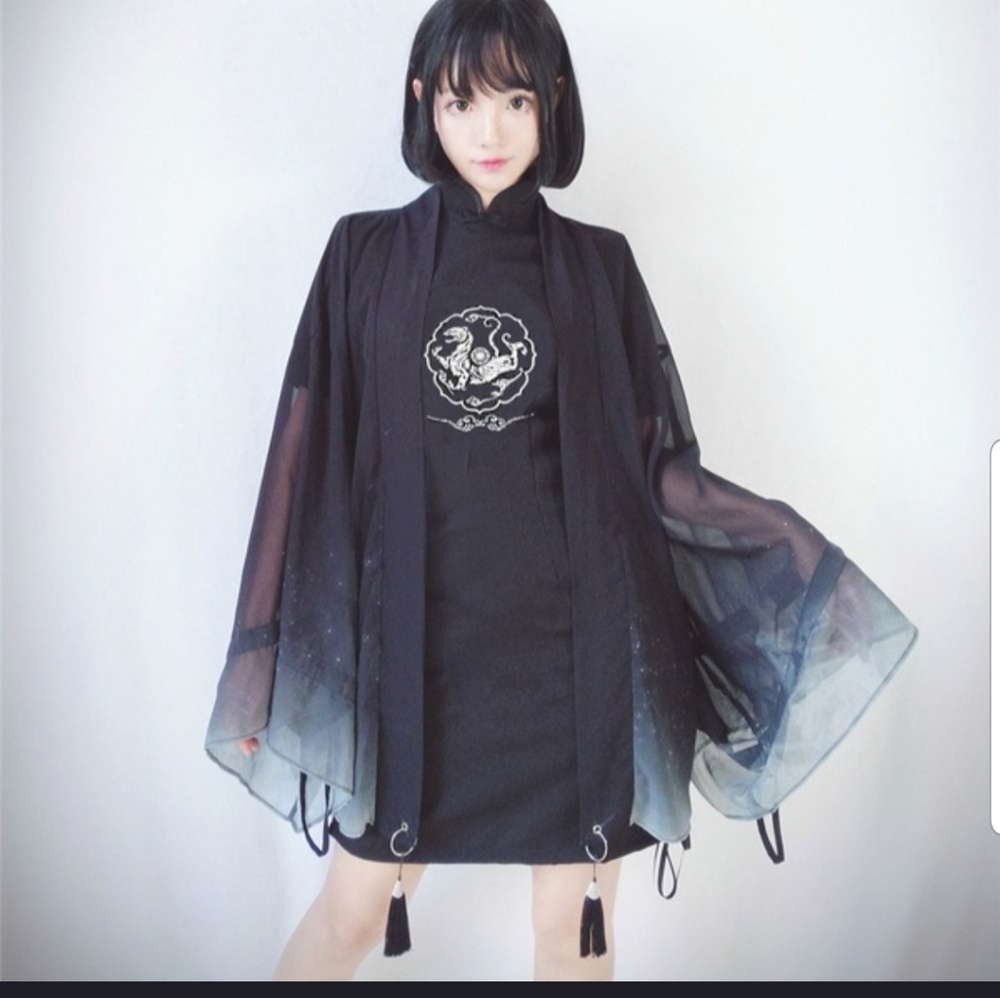 Oriental Asian style kimono long jacket